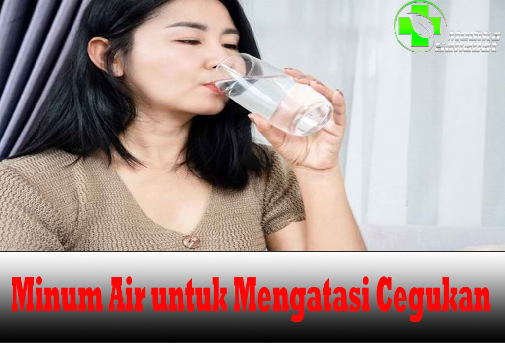 Minum Air untuk Mengatasi Cegukan